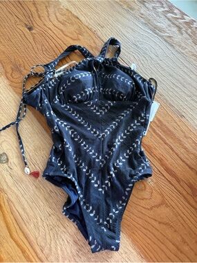 Navy Patterned Women’s One-Piece Swimsuit